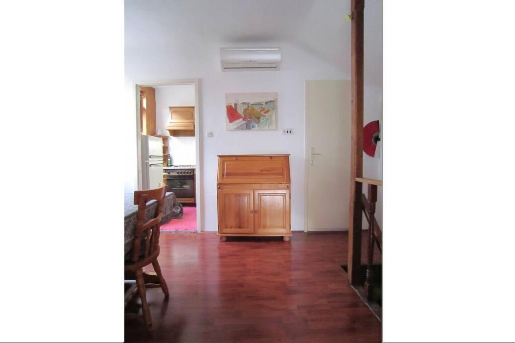 ドゥブロブニク1-Bdrm With Terrace In The Old Townアパートメント エクステリア 写真